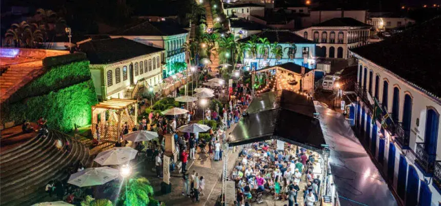 Feira culinária de Serro