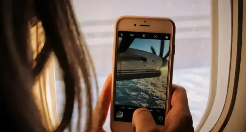 Chip de Celular para Viagem Internacional: Você Realmente Precisa De Um?