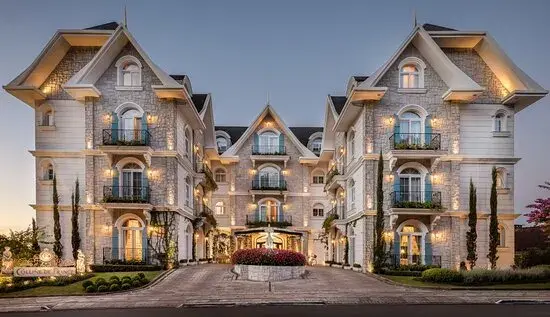 Hotel nas montanhas: Conheça o refúgio luxuoso do Hotel Colline de France em Gramado