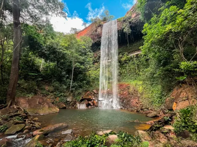 Cachoeira do Urubu Rei: Uma Joia Natural nas Serras Gerais do Tocantins