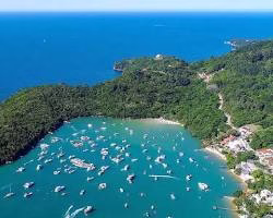 Praia do Caixa d’Aço: Um Paraíso Aquático em Porto Belo
