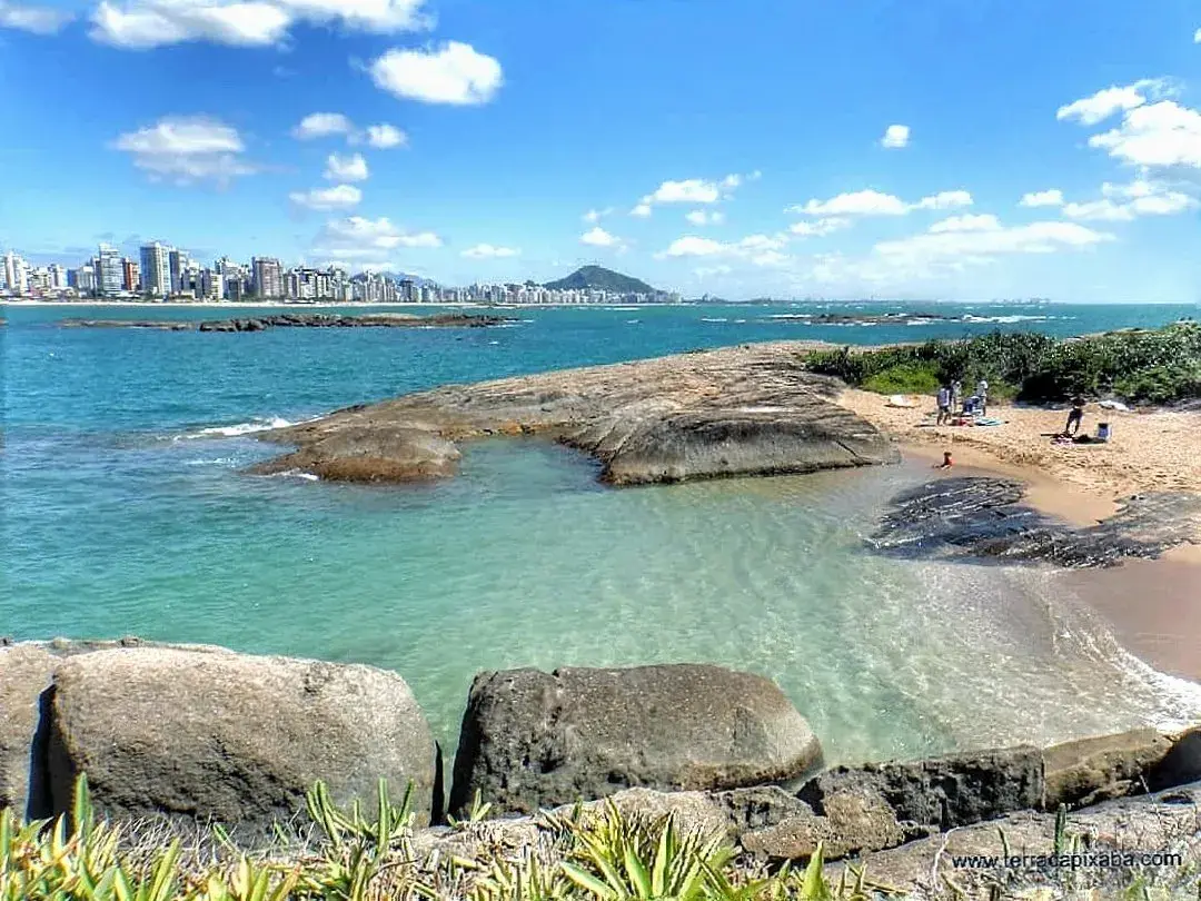 Ilha do Boqueirão: Um Paraíso Escondido