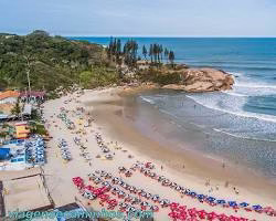 Praia da Joaquina: Um Paraíso para Surfistas e Amantes da Natureza
