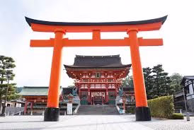 A Alma do Japão: Templos, Santuários e Tradições