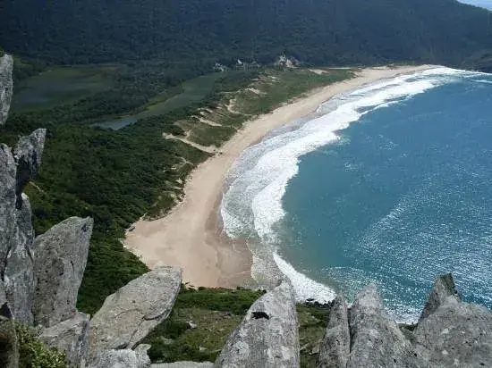Vista da Lagoinha do Leste do Morro da coroa