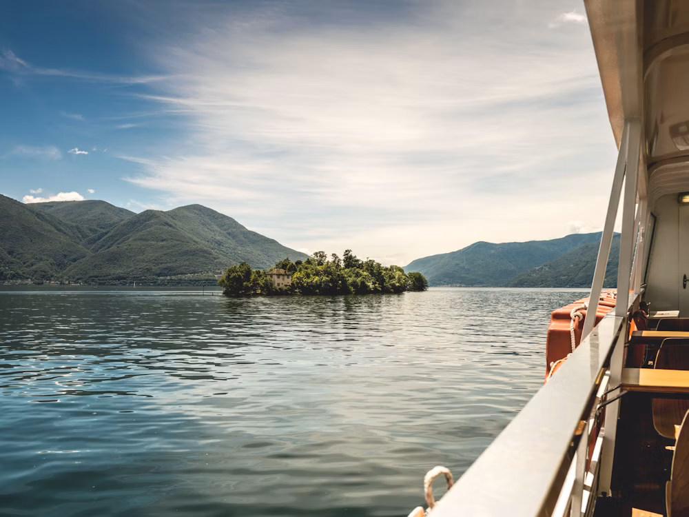 Lago Maggiore: Uma Viagem ao Clima Mediterrâneo