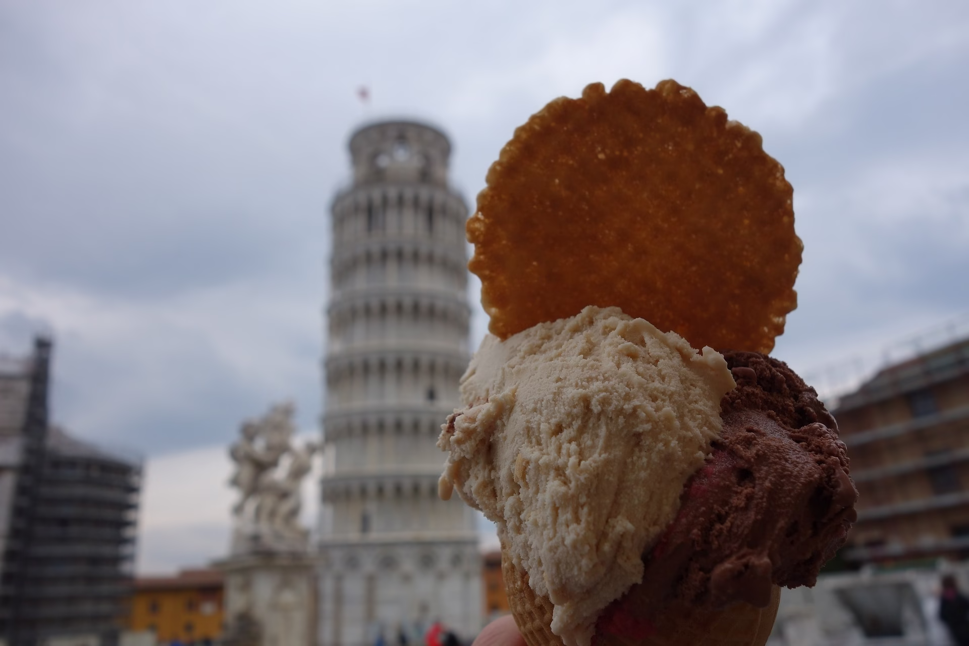Gastronomia e Tradições Locais